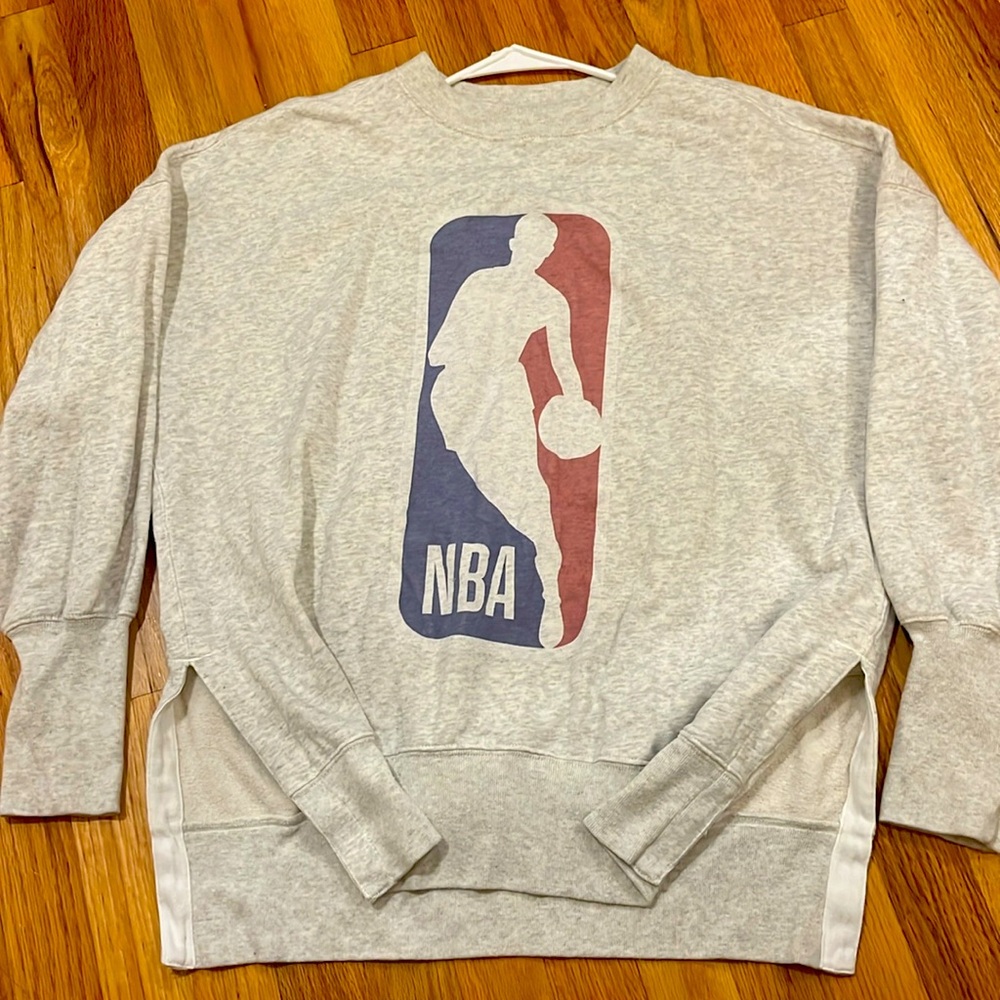 Abercrombie and Fitch NBA Crop Top Sweatshirt